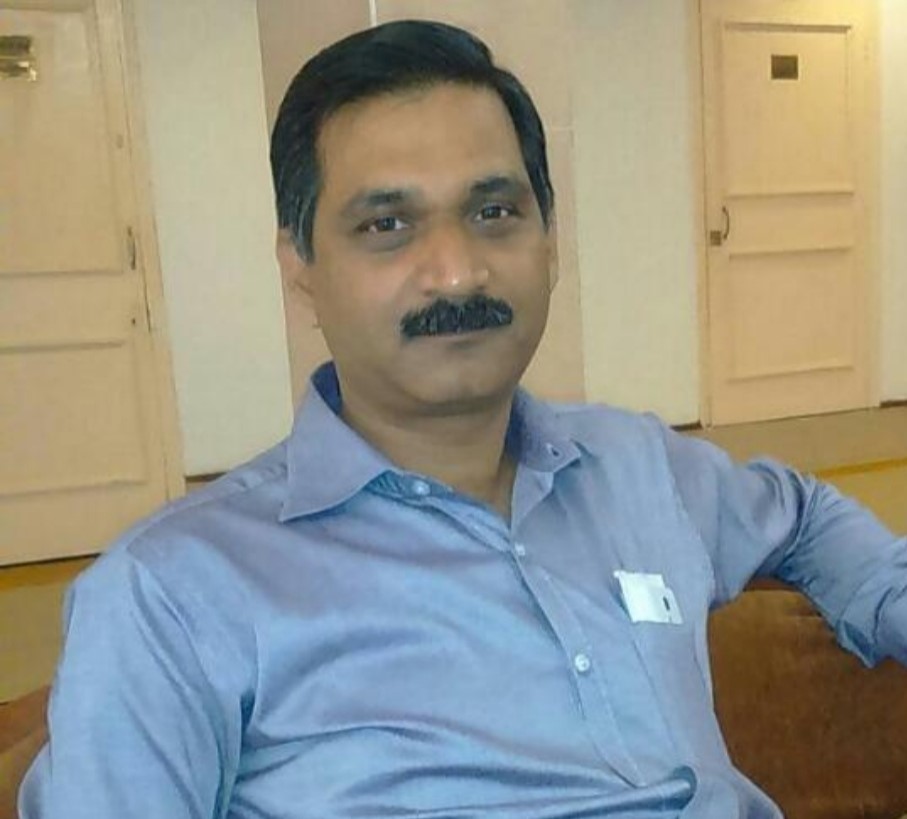 Dr Nishant Tripathi